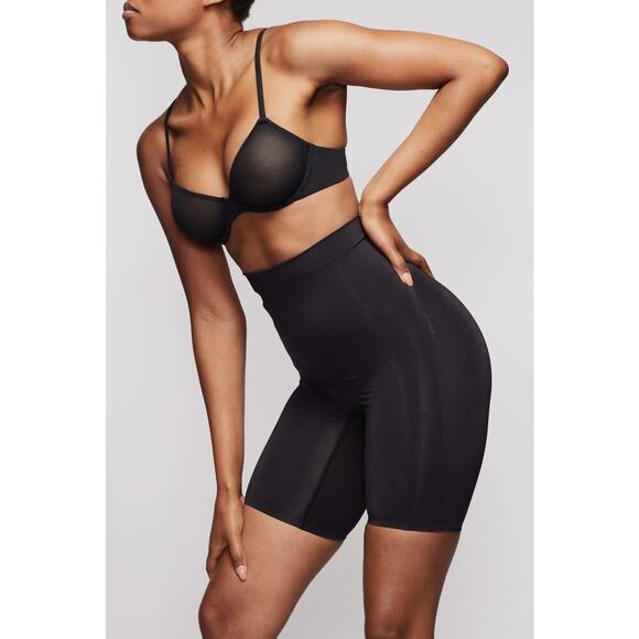 SKIMS Other - New with Tags Skims High Waist Bonded Shorts SZ M